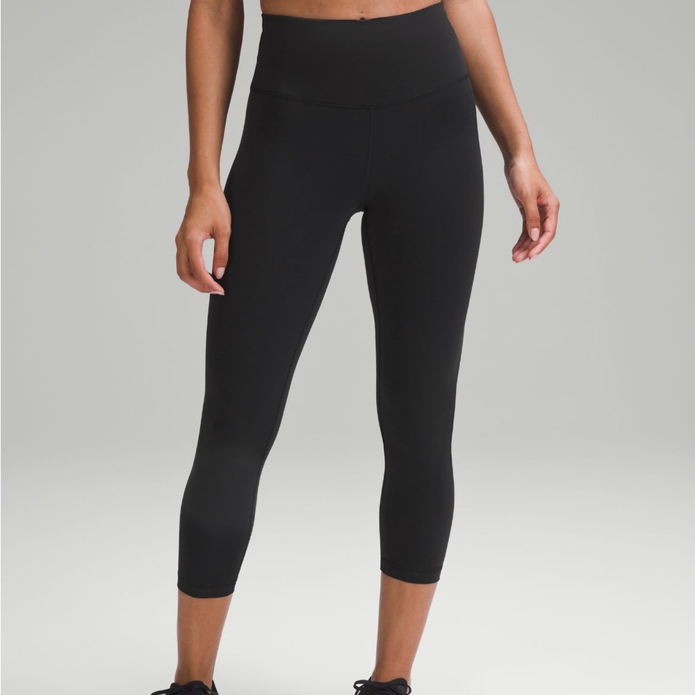 Lululemon wunder train high-rise crop 23”